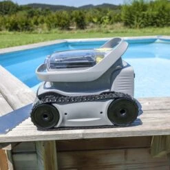 Merkloos Zodiac OP-LI 2100 Pixel Zwembadrobot Met Accu -Merkloos 4a42afc20dbe6223