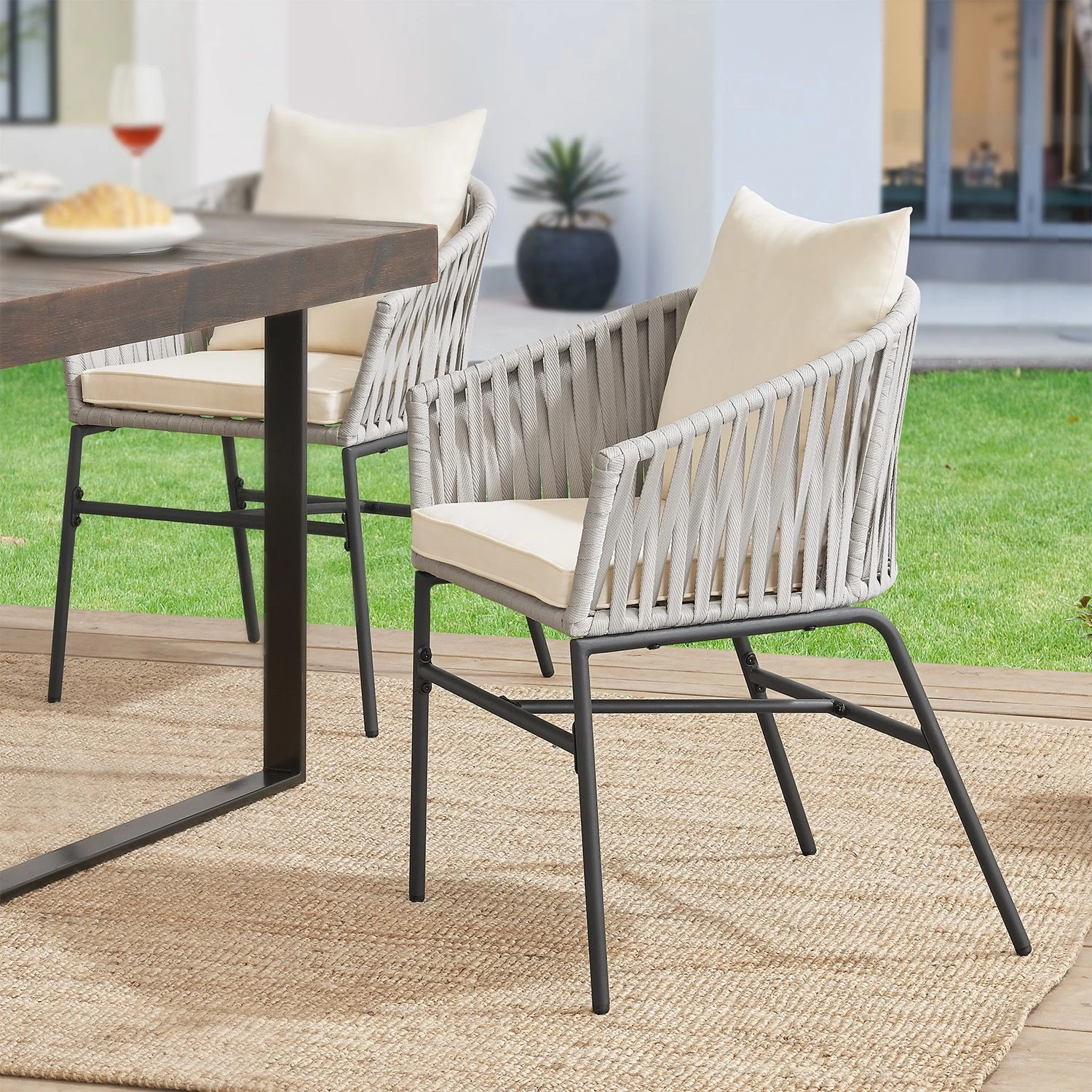 Merkloos Set Van 2 Touwgaas Tuinstoelen Met Rug- En Zitkussens 2 Merkloos Set Van 2 Touwgaas Tuinstoelen Met Rug- En Zitkussens - Afbeelding 2